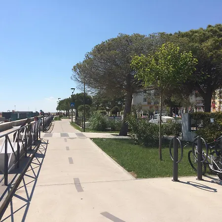 Appartement Arcobaleno - *